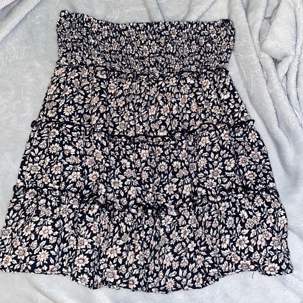 American Eagle Floral Skirt - never worn!